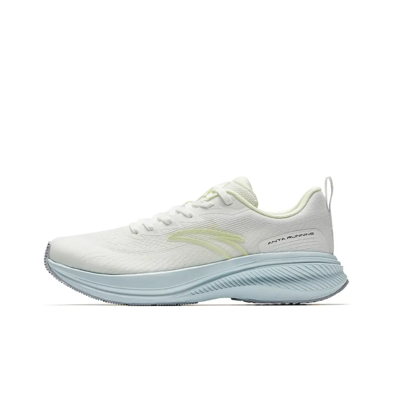 CHAOJIANTA Abrasion Resistant Breathable Low Top City Commute Running Shoes Women's White-0