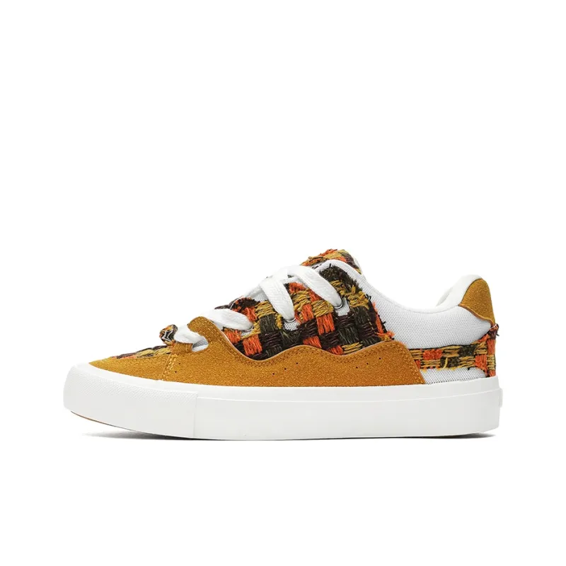 DM Abrasion Resistant Low Top Skateboard Shoes Unisex-4