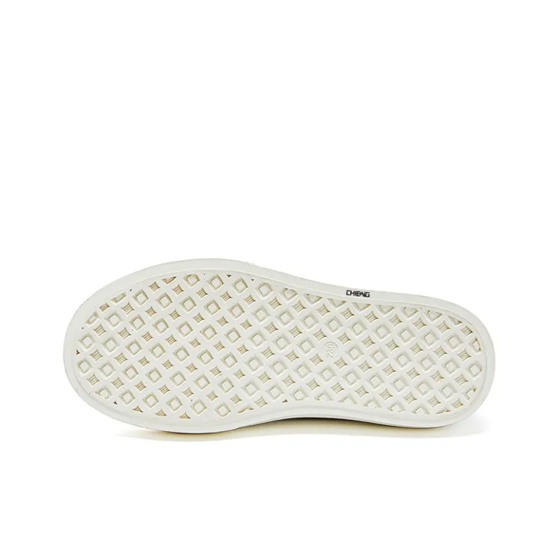 Chibang Lightweight And Waterproof Low Top Canvas Shoes Women's-2