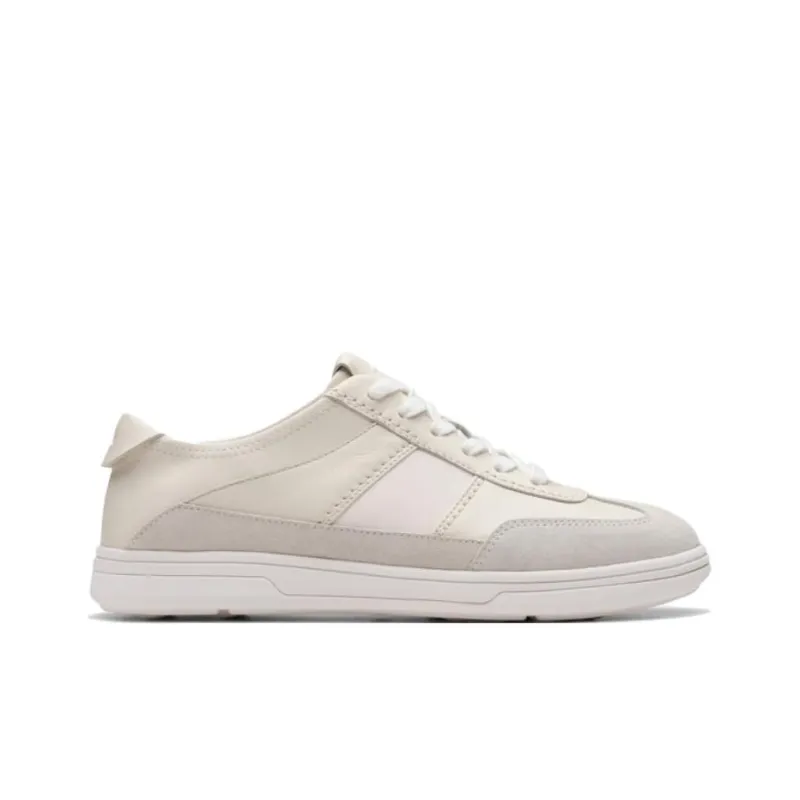 Clarks Craftravel Izy Low Top Casual Shoes Women's White-1