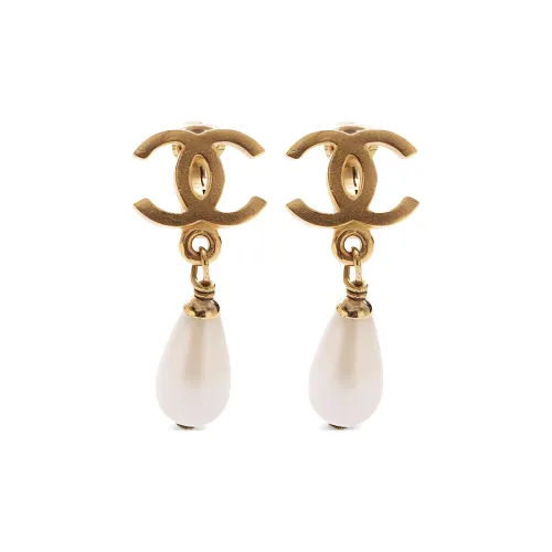 CHANEL 1995 Plated Cc Faux Pearl Drop Clip On Earrings Costume Earrings