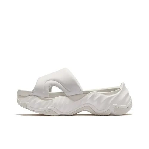 FILA FUSION STARFISH SLIPPER Sea Star Slippers Slip Resistant Slide Slippers Women's White