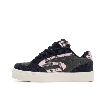 Snow Know The Answer SKTA Skateboard Shoes Unisex Low Top Pink