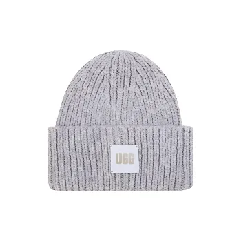 UGG Logo Patch Chunky Ribbed Beanie