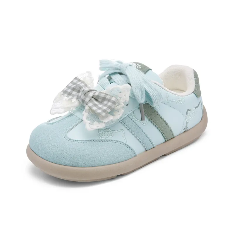 Lovely You Wear resistant And Lightweight Low Top Skateboard Shoes Women's-1