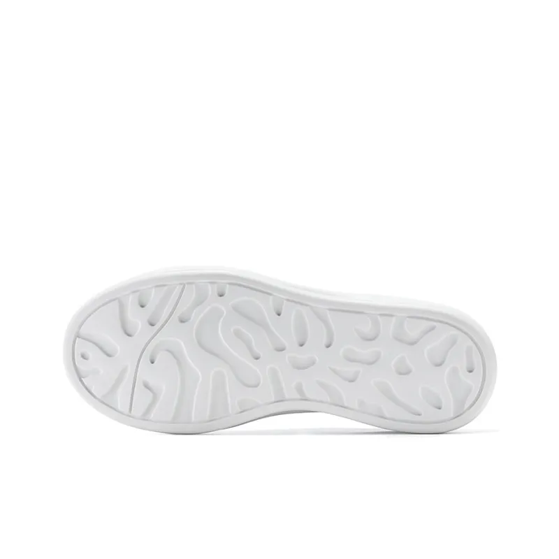 GG CC Slip Resistant Cushioning Abrasion Resistant Low Top Skateboard Shoes Women's White-4