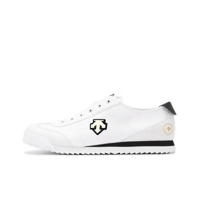 DESCENTE CHRON TEMPO Abrasion Resistant Low Top Casual Shoes Men's White-0