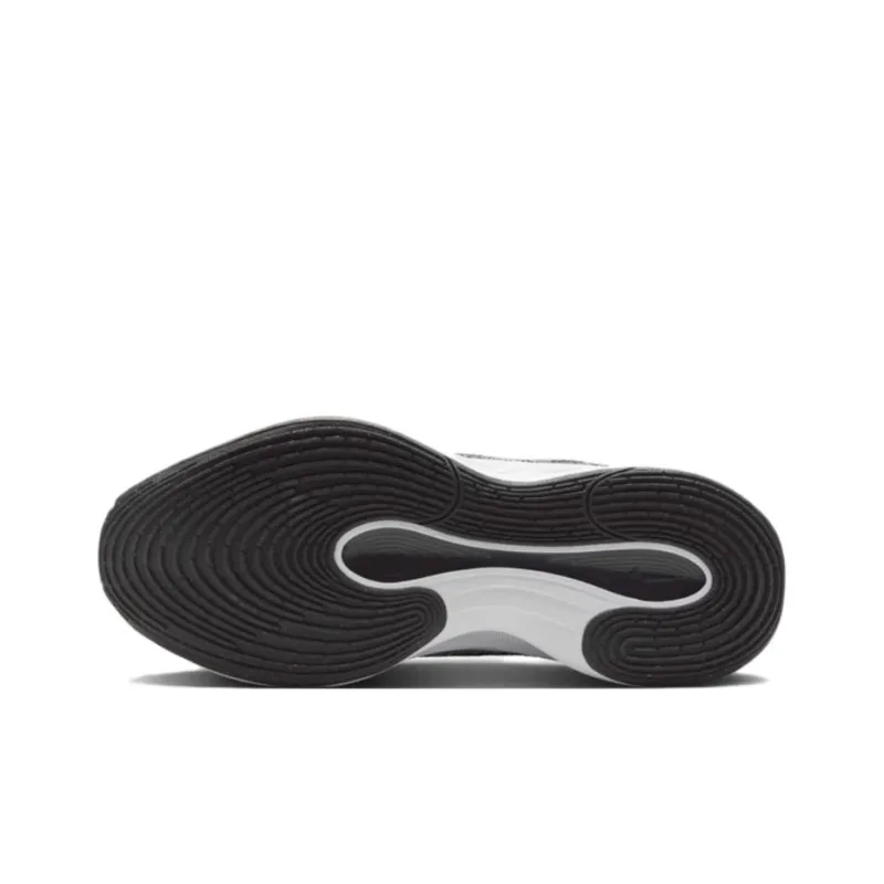 Nike Gt Hustle Academy White Black-5