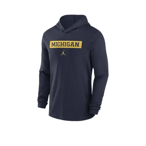 JORDAN Michigan Wolverines Sideline Men's JORDAN Dri FIT College Long Sleeve Hooded Top