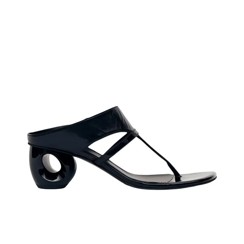 ALOHAS Slip Resistant Flip Flops Women's Black-1
