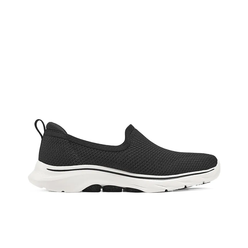 Skechers GO WALK 7 Breathable Lightweight Low Top Casual Shoes Women's Black White-1
