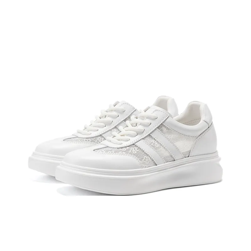 GG CC Slip Resistant Cushioning Abrasion Resistant Low Top Skateboard Shoes Women's White-1
