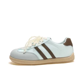 Lycakington Anti Slip Wear Resistant Low Top Skateboard Shoes Women's