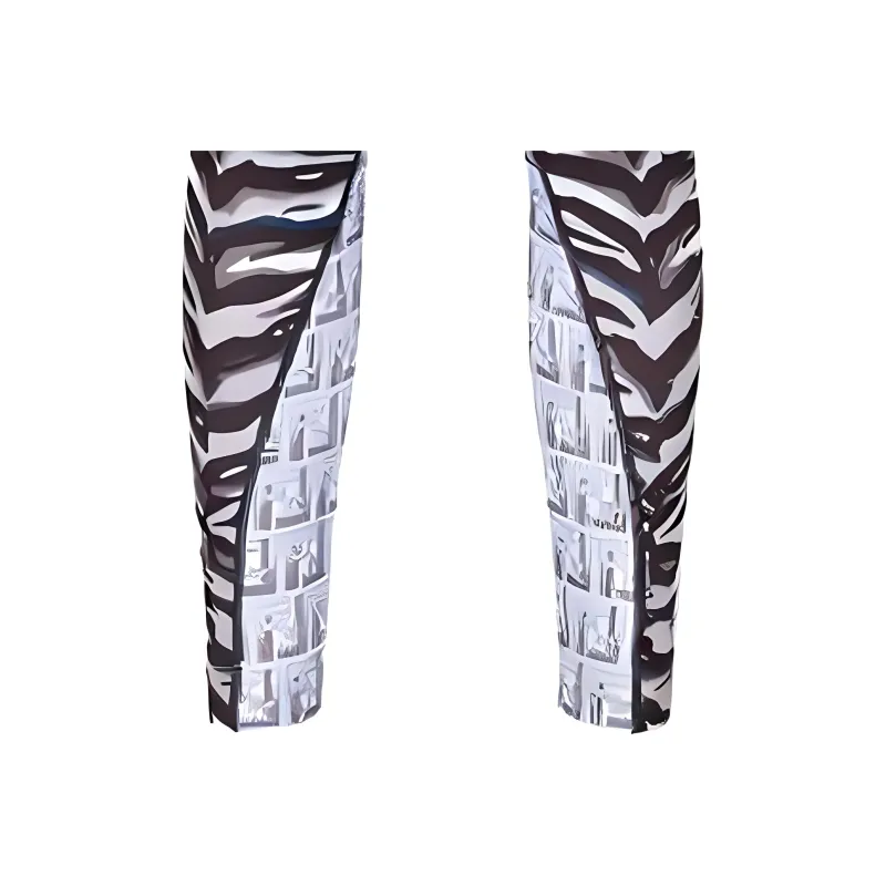 FENDI Leggings Women's Black/White-4