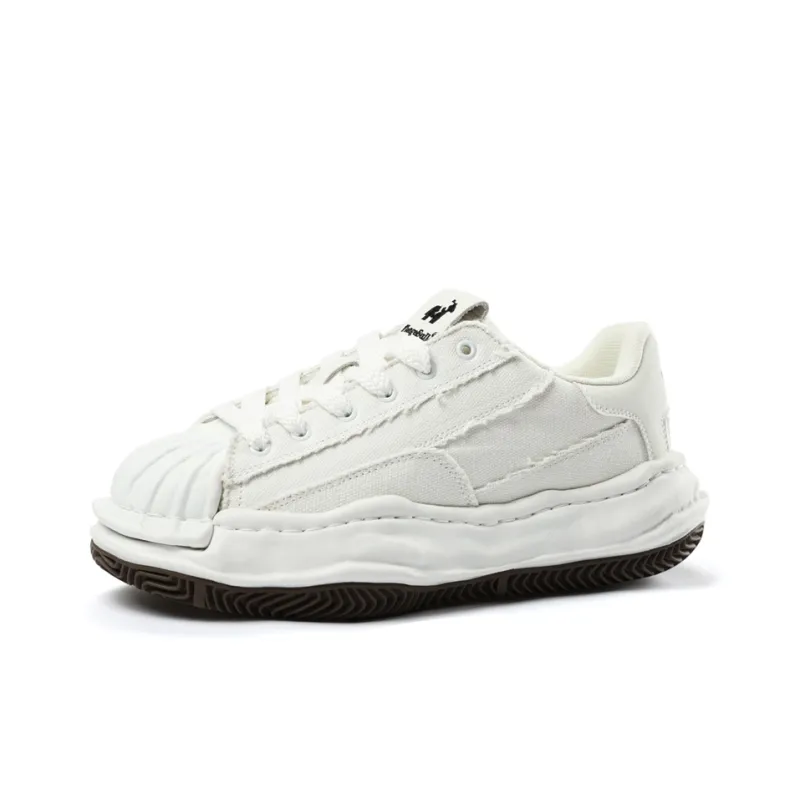 Flange Bullo Low Top Skateboard Shoes Unisex White-1