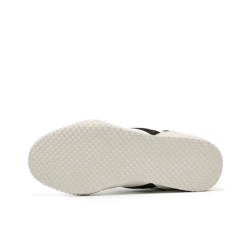 MILLIE'S Abrasion Resistant Low Top Skateboard Shoes Men's White Black-5