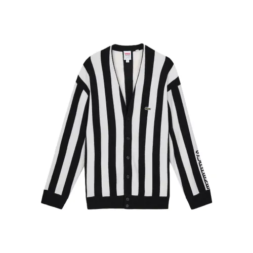 Mijn zoon gebruikt het sweatshirt voor wintertraining en het past perfect bij hem
