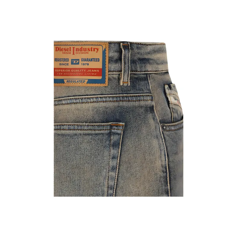 DIESEL 1978 D-Akemi Wide Leg Jeans-2