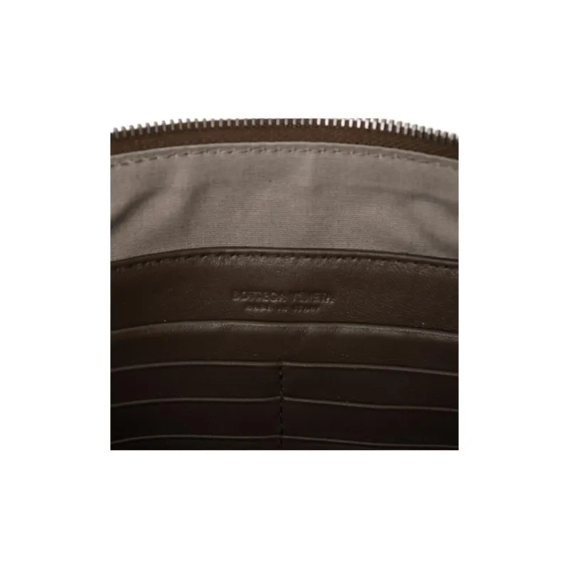 Bottega Veneta Intrecciato Sheepskin Clutch Unisex Dark Brown-5