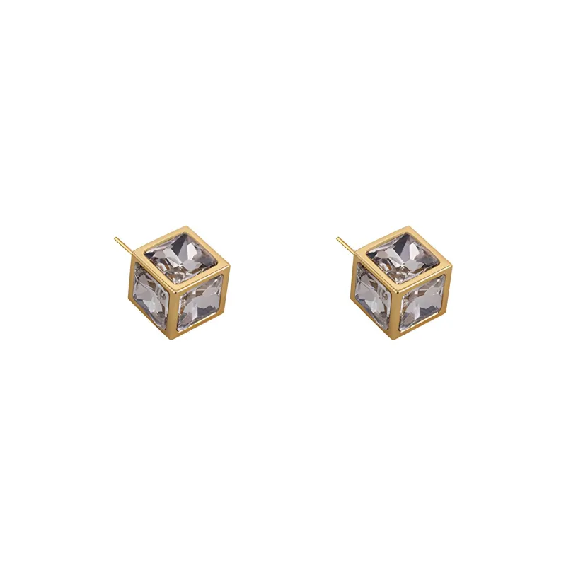 FANGFANGMARCEAU Czech Drills Stud Earrings Unisex-0