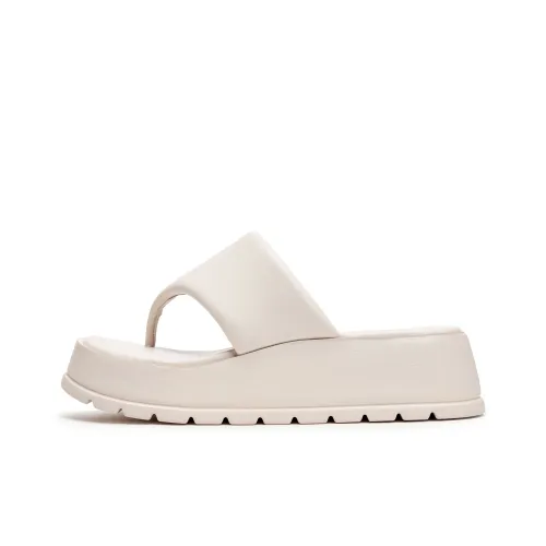 Staccato Rubber Sole Flip Flops Women's