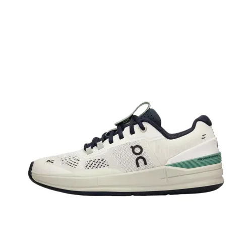 On The Roger Pro Low Top Tennis Shoes Women
s White Green