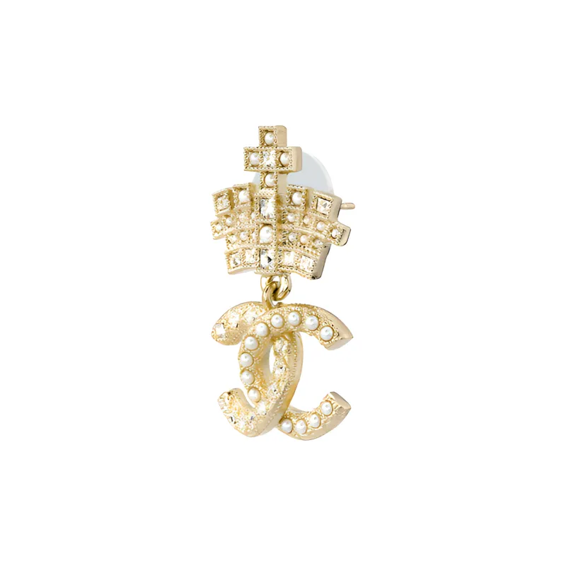 CHANEL Logo Brooch-1