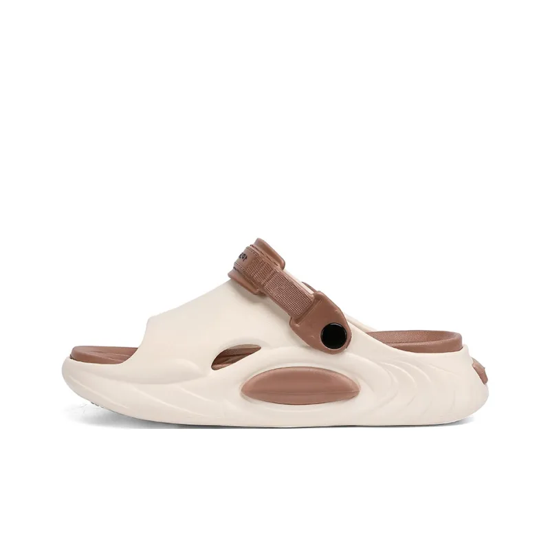 Budding Bear Beach Sandals Men's-8