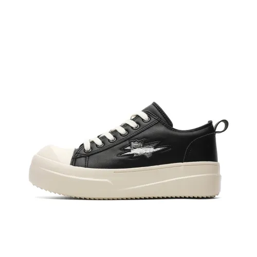 Boogie Bear Height Increasing Low Top Skateboard Shoes Men's