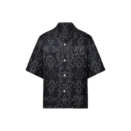 LOUIS VUITTON Printed Short Sleeved Silk Shirt