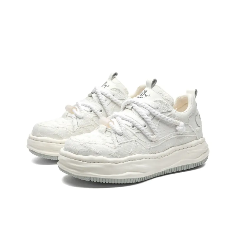 KUNGFUDEER Distressed Aesthetics Canvas Shoes Unisex White-0