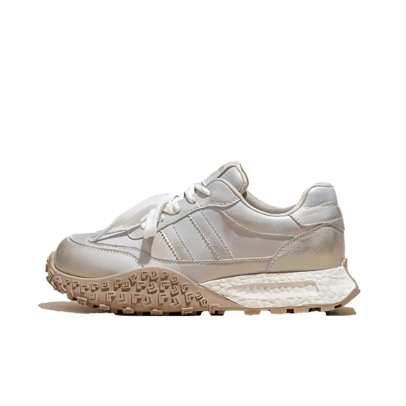 Yang Nianhua Slip Resistant, Abrasion Resistant, Lightweight Low Top Casual Shoes Women's-4