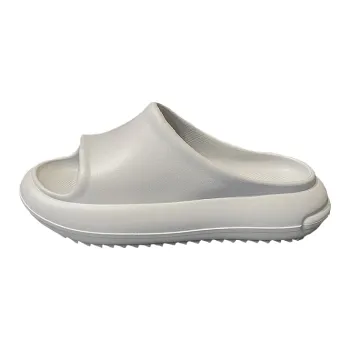 Mrs. Hui Slippers / Home Slippers