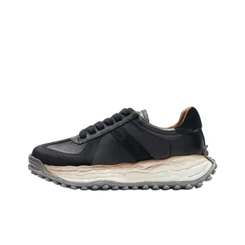 LINGMO Low Top Casual Shoes Men's