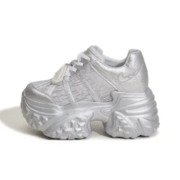 Milan Love Song Breathable Lightweight Height Increasing Low Top Chunky Sneakers Women's Solid Color