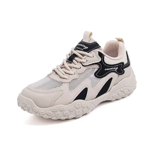 Lin's Travels Slip Resistant, Abrasion Resistant, Breathable Low Top Casual Shoes Women's