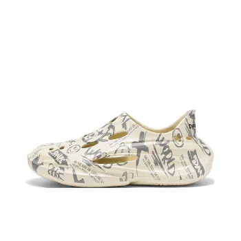 Budding Bear Clogs Men