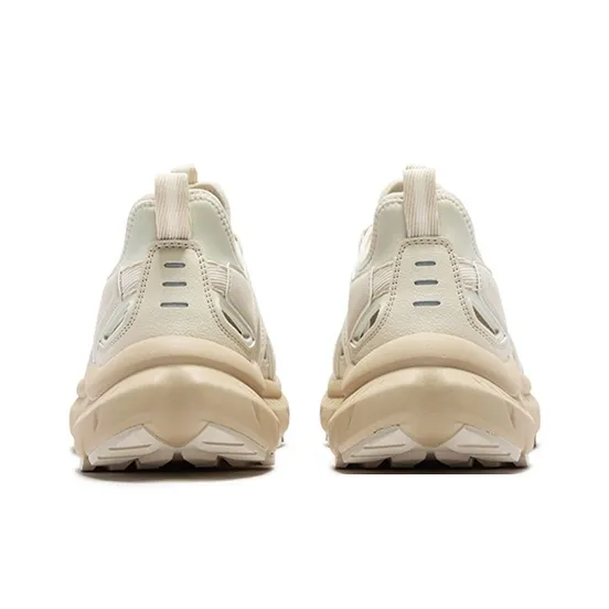 MERRELL Slip Resistant, Waterproof, And Breathable River Trekking Shoes Unisex Beige-3