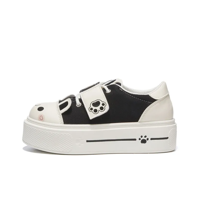 Little Red Man Abrasion Resistant Low Top Casual Shoes Women's-0