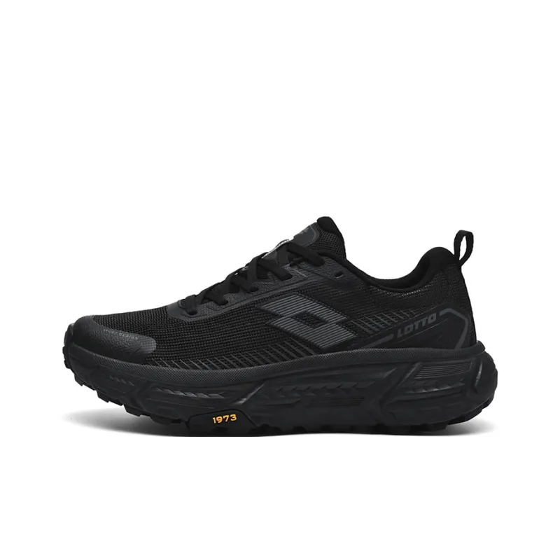 LOTTO Low Top Outdoor Shoes Men's Black-0