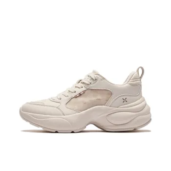 Erke Abrasion Resistant Breathable Low Top Casual Shoes Women's Eggnog Gray