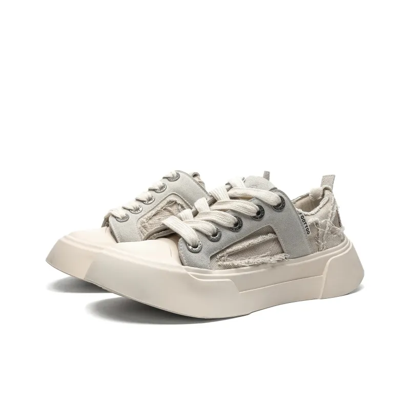 MOMGOG Low Top Skateboard Shoes Unisex-1