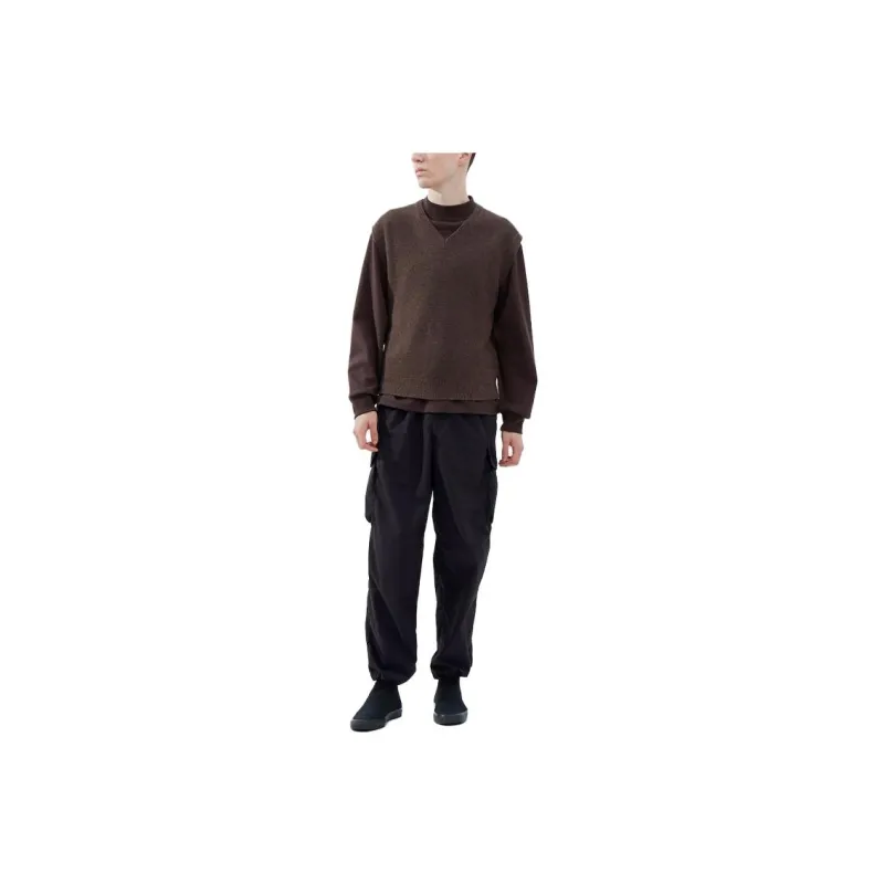 UNIQLO FW23 U Series Tank Top Unisex Umber-0