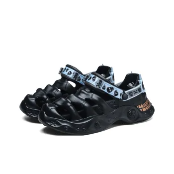 Darcy Sen Bone Poison X Clogs Men's Black