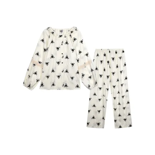 IIZZINI Pajama Set Women's Corydalis Flower