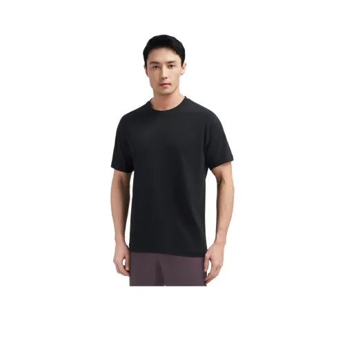 DESCENTE Dualis Urban Commute T Shirt Men's