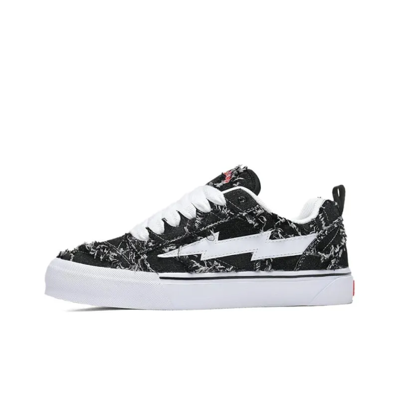 VFTS Lightning Skateboard Shoes Anti Slip Wear Resistant Low Top Students Preppy Style Puffy Shoes Unisex-0