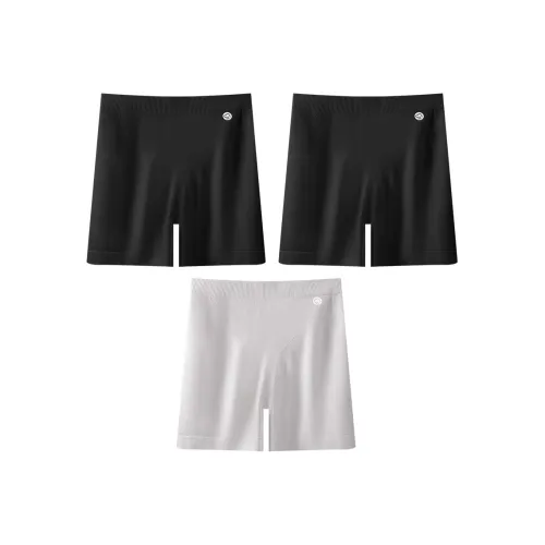 MADALLO Shorts Women's Combo Set
