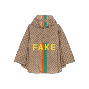 GUCCI Fake/Not Monogram Cape