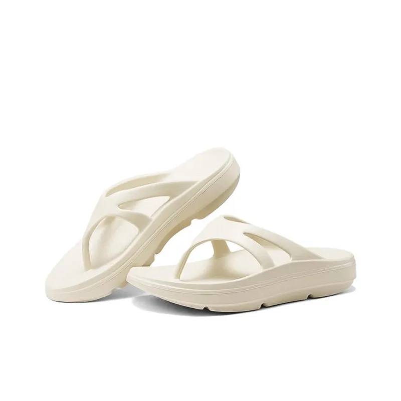Skechers Relaxed Fit Abrasion-Resistant Slip-Resistant Flip Flops Men's Beige-1